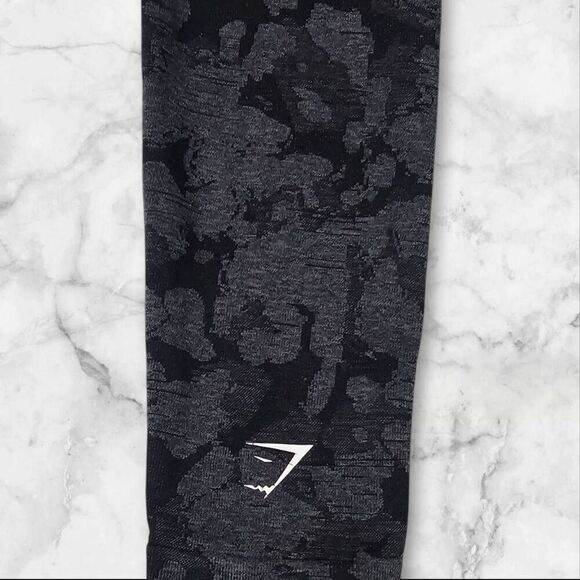Gymshark Adapt V2 Camo Seamless Leggings - Picture 5 of 5